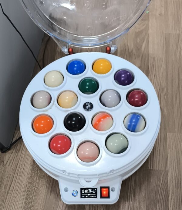 Machine nettoie et désinfecte boules de billard – Image 2